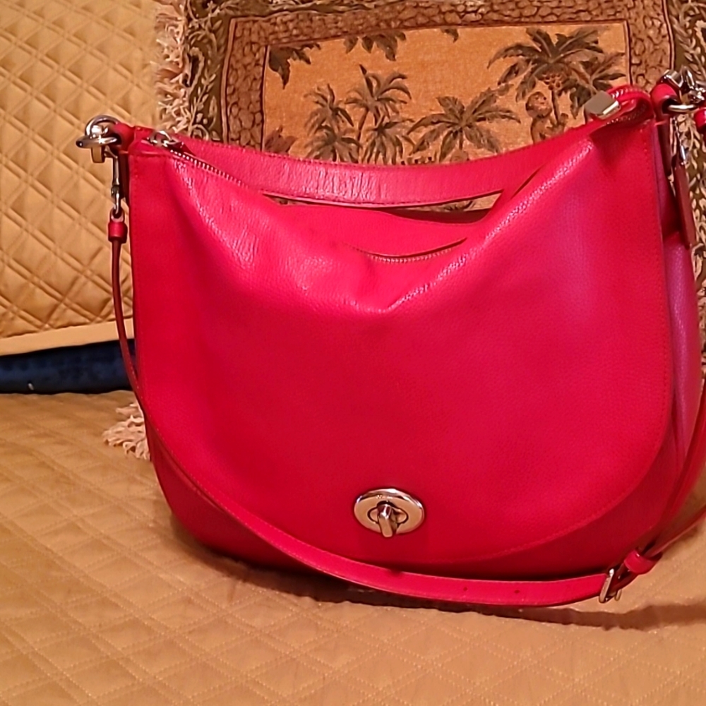 Coach shoulder bag